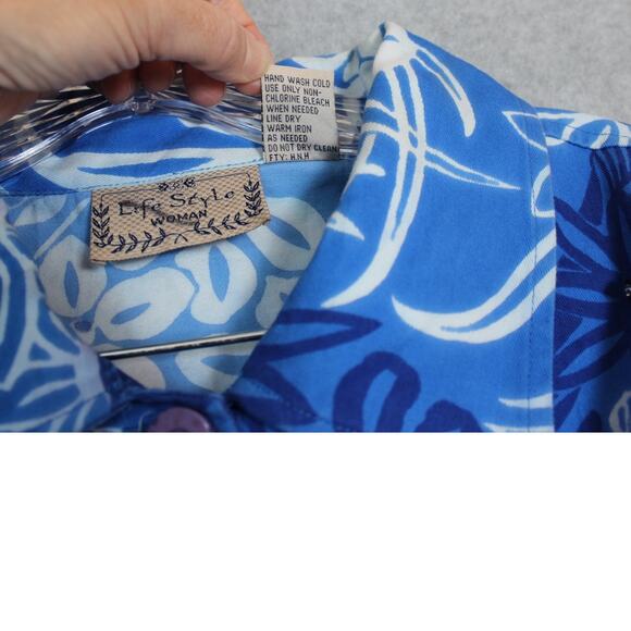 Life Style Woman 1X‎ Blue Hawaiian 3/4 Sleeve Button Up Jacket/Top - Picture 6 of 7